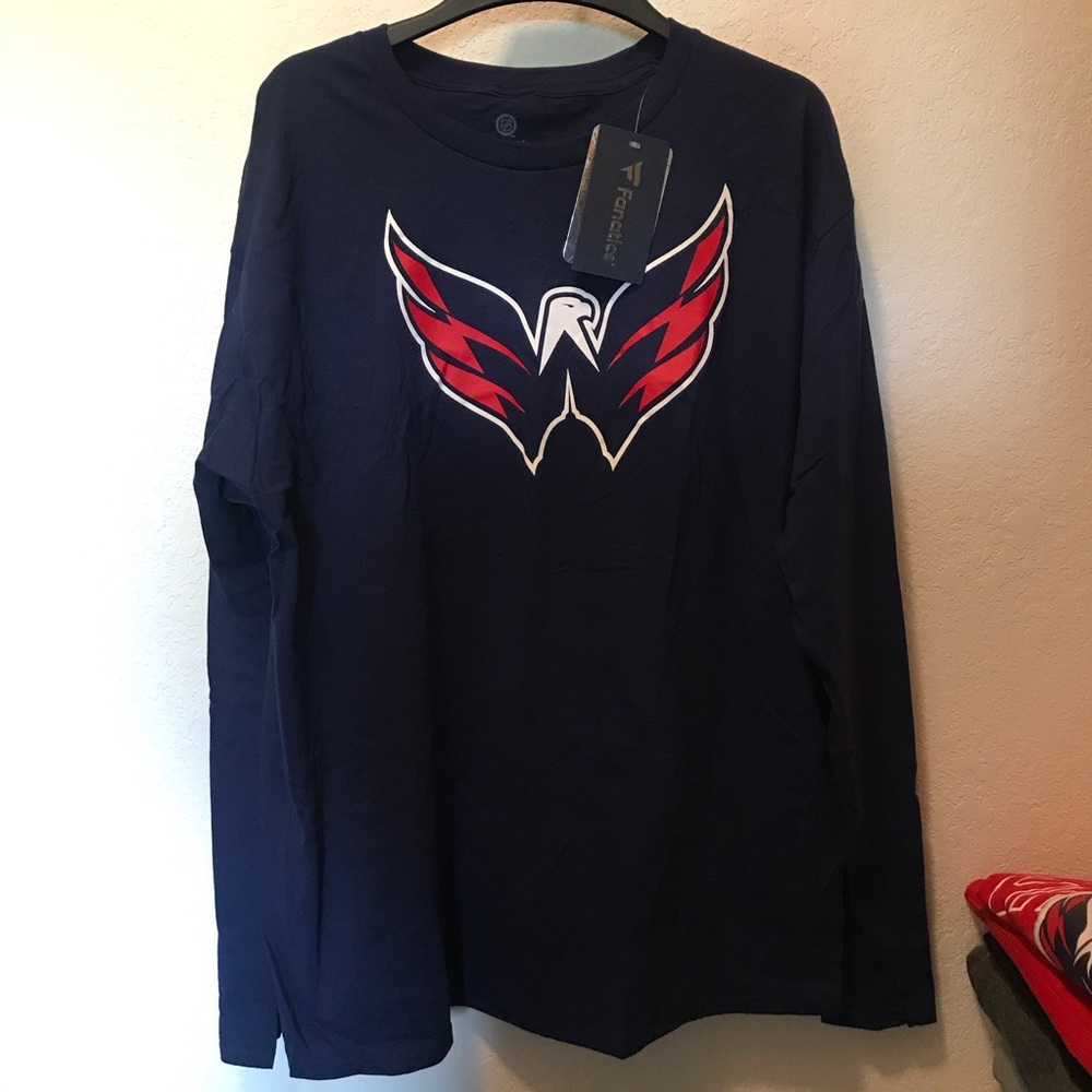 NHL Washington Capitals navy long-sleeved shirt XL